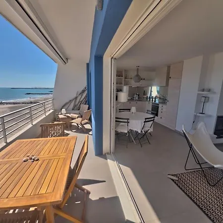 Apartment T4 De Standing Vue Mer